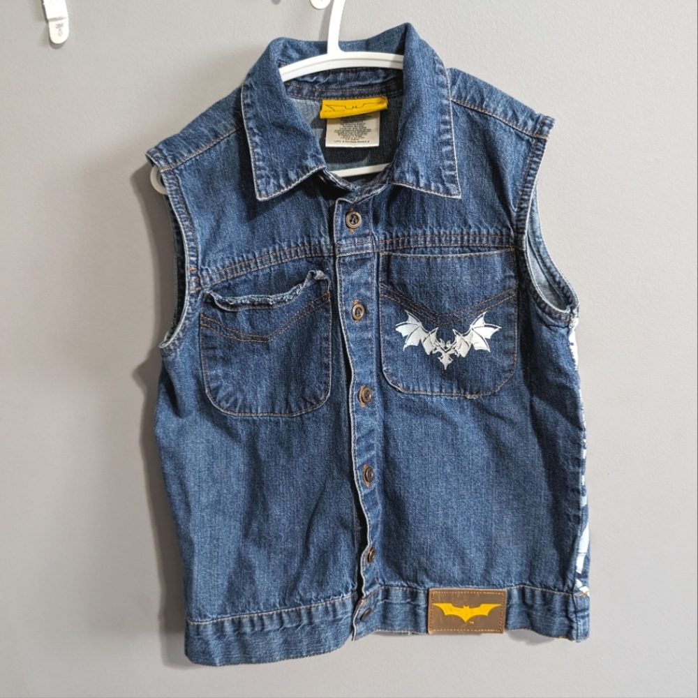 Batman Begins kids size 6 jean vest with imperfections